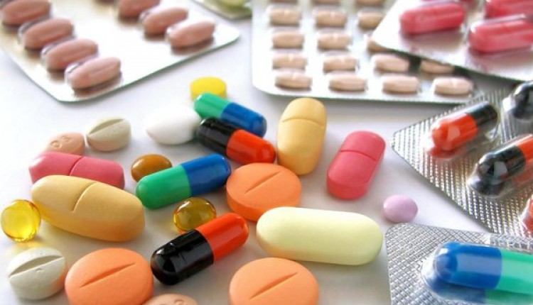 قیمت داروهای تولید داخل باید منطقی شود
