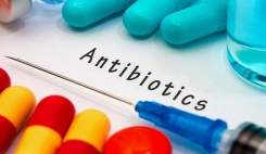 آنتی‌بیوتیک‌ها چه عوارض جانبی دارند؟