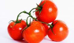 خواص گوجه فرنگی در کاهش فشارخون و حفظ چشم ها