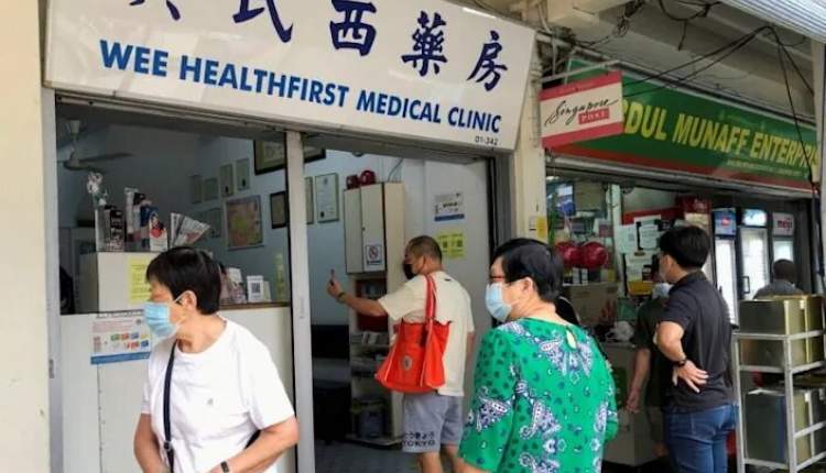 حذف خدمات درمانی رایگان به افراد واکسینه نشده در سنگاپور