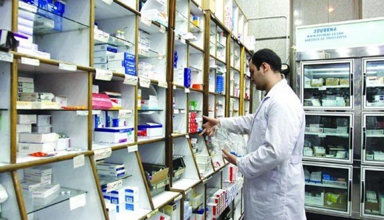 اعتراض دوباره انجمن داروسازان به بیمه سلامت