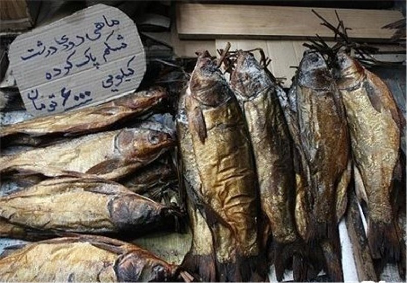 8. غذاهای نمکی و دودی