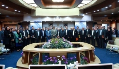 اطلاعات این نشست محرمانه است