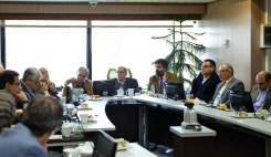 نوزدهمین نشست کمیسیون اقتصاد سلامت اتاق تهران  <img src="/images/picture_icon.gif" width="16" height="13" border="0" align="top">