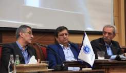 با طرح "گام" مشکل نقدینگی صنایع تولیدی را کم می کنیم