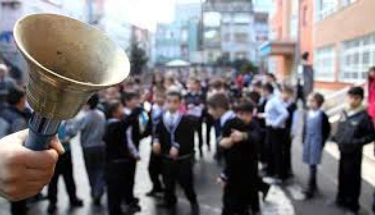 مدارس ترکیه به دلیل کرونا به مدت یک ماه تعطیل شد