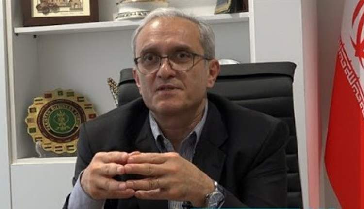 فعالان نظام دارویی کشور به دور از بهانه‌جویی‌های واهی منسجم‌تر از همیشه عمل کنند