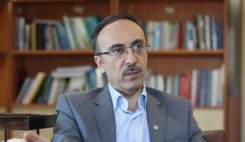 در حوزه‌ی واکسن نباید نگاه ملی‌گرایی و پنهانکاری وجود داشته باشد