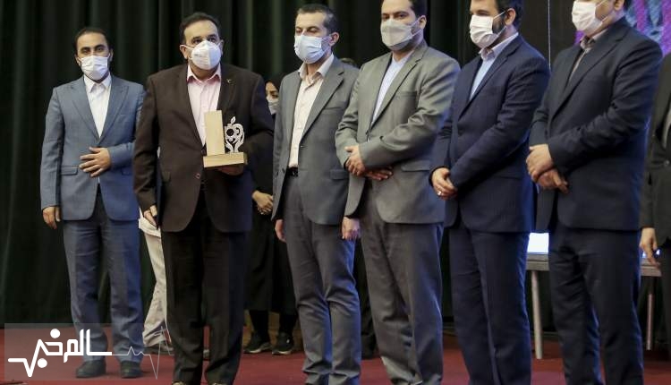 داروسازی تهران شیمی کارفرمای منتخب سلامت محور سال 1400 در سطح ملی شد