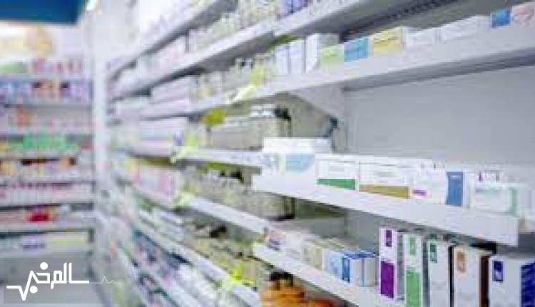 دخالت نهادهای خارج از وزارت بهداشت موجب کمبود دارو در کشور می‌شود