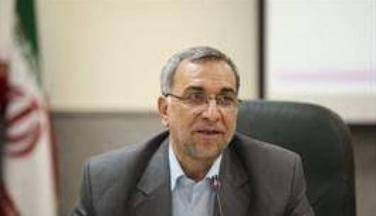 سازمان غذا و دارو مشکلات و موانع تولیدکنندگان دارو را حل کند