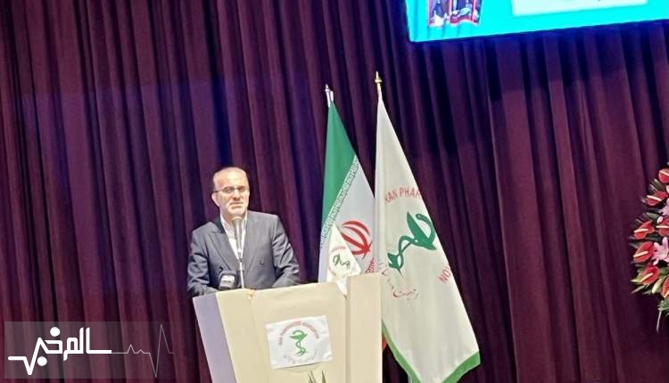 باید از گسترش داروخانه‌های دولتی جلوگیری شود