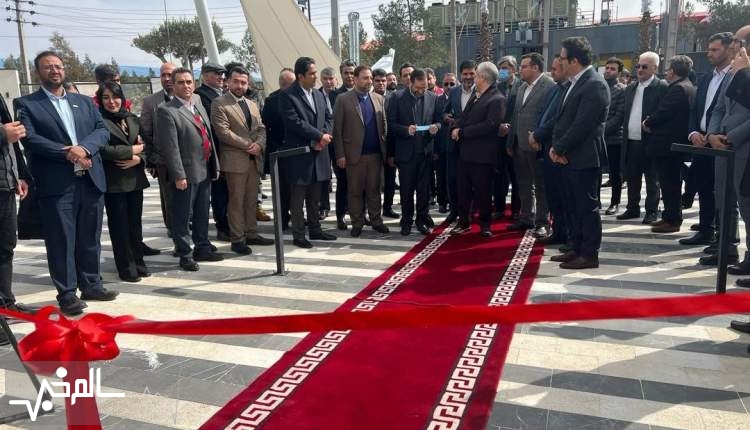 افتتاح کارخانه‌ی داروسازی رویان‌دارو با حضور رییس سازمان غذا و دارو