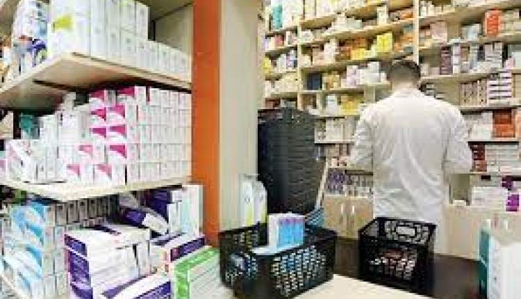 داروخانه‌ها نباید در شرایط جنگی و بحران‌ها تعطیل شوند