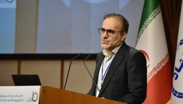 رئیس‌زاده به دلیل نامزدی در انتخابات نظام پزشکی از سخنرانی در ایران‌فارما بازماند