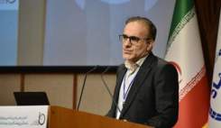 رئیس‌زاده به دلیل نامزدی در انتخابات نظام پزشکی از سخنرانی در ایران‌فارما بازماند