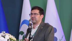 ایران همچنان در قیمت‌گذاری دارو در روش سنتی متوقف مانده است