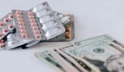 گندم و برنج رکورد واردات را شکستند، دارو قربانی سیاست‌های ارزی و محدودیت‌های بودجه‌ای