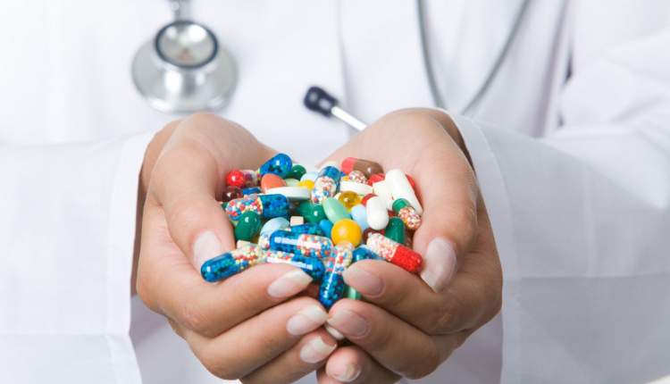 هشدار به شرکت‌های فوریتی؛ واردات داروهای بدون مستند کیفی ممنوع!