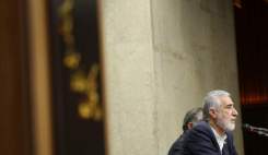  رئیس سازمان غذا و دارو: فعلاً برنامه‌ای برای حذف ارز ترجیحی دارو نداریم