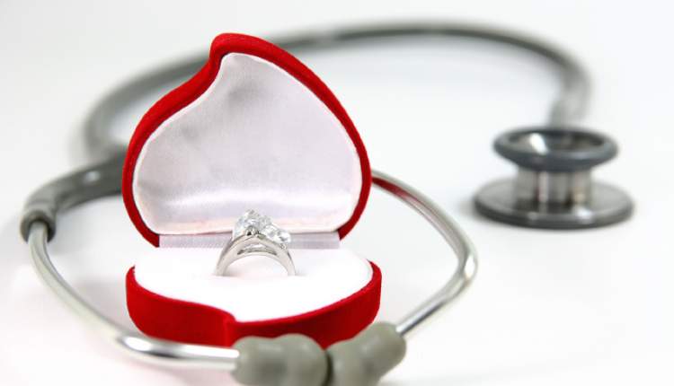 رضایت ازدواج در میان پزشکان؛ کدام تخصصها جلوترند؟ رضایت ازدواج در میان پزشکان؛ کدام تخصصها جلوترند؟