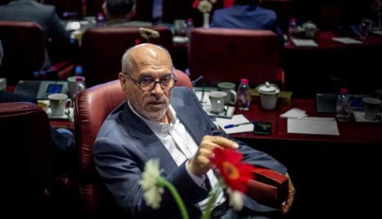 با رقابتهای ناسالم بازار داروی افغانستان را از دست دادیم با رقابتهای ناسالم بازار داروی افغانستان را از دست دادیم